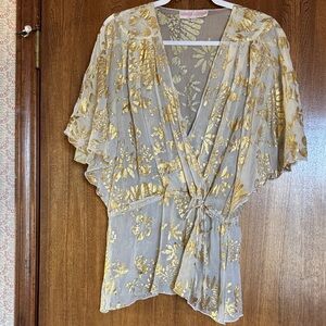 Monique Leshman Cream with Gold Floral Women's Blouse